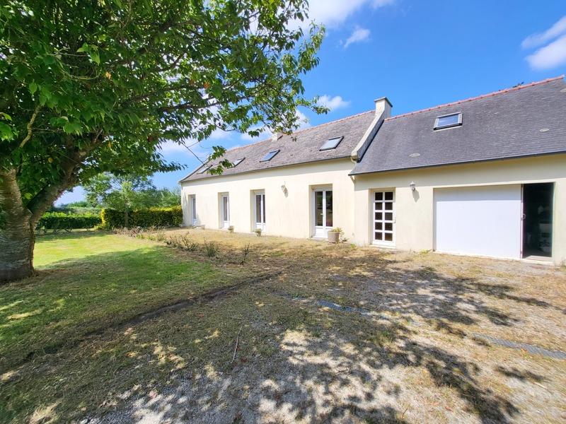 Maison - 95 m² - 5 pièces