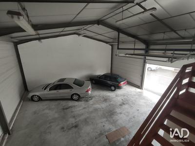 Local commercial - 308 m²