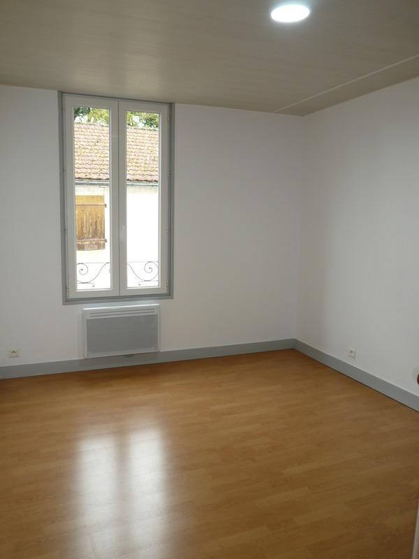 Maison de ville - 80 m² - 5 pièces