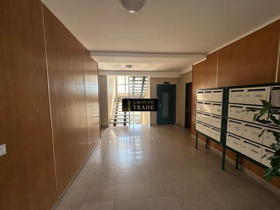 Appartement - 70 m² - 2 pièces