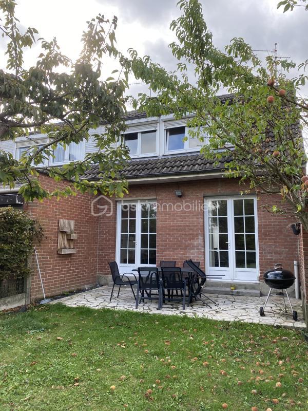 Maison - 89 m² - 4 pièces