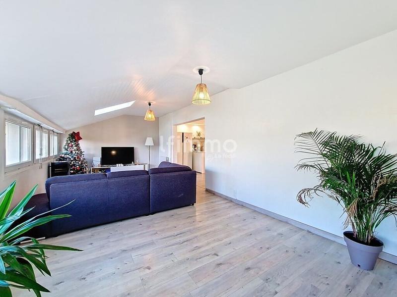 Maison - 80 m² - 3 pièces