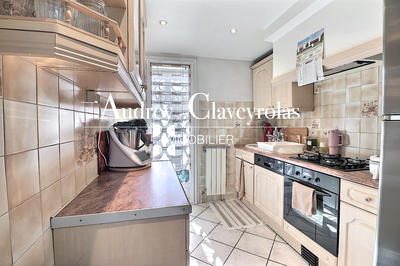 Appartement - 70 m² - 4 pièces