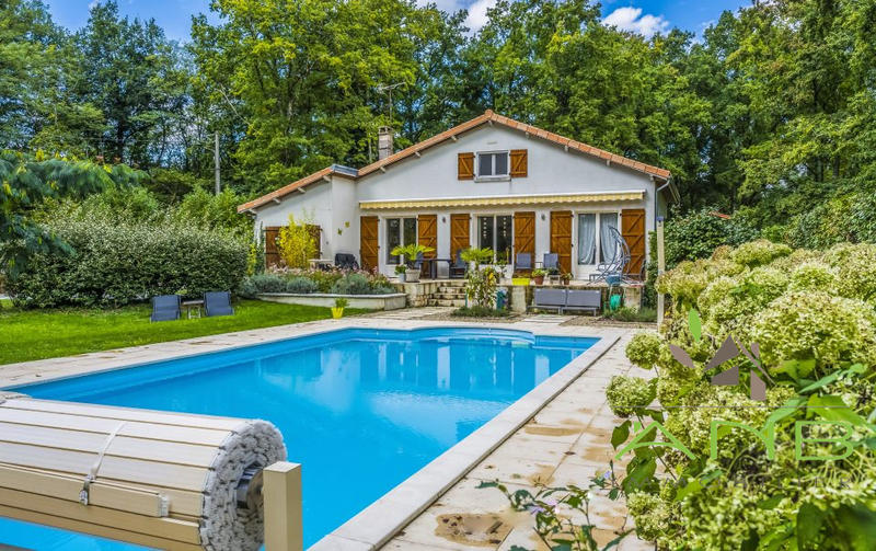 Maison traditionnelle - 116 m² - 5 pièces