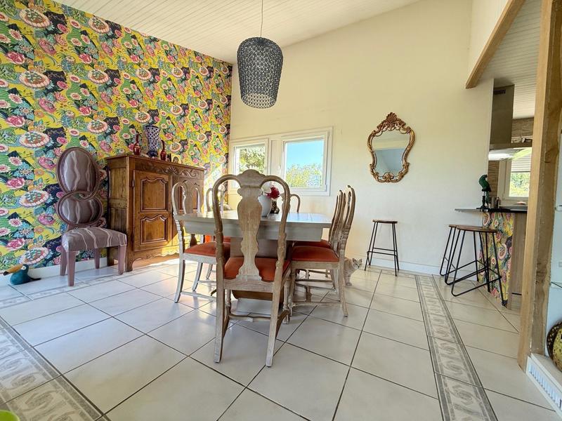 Maison - 199 m² - 5 pièces