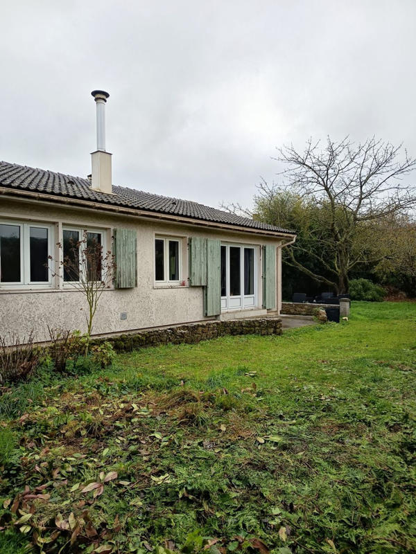 Maison - 90 m² - 5 pièces