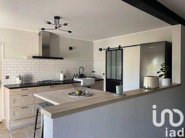 Maison - 191 m² - 7 pièces