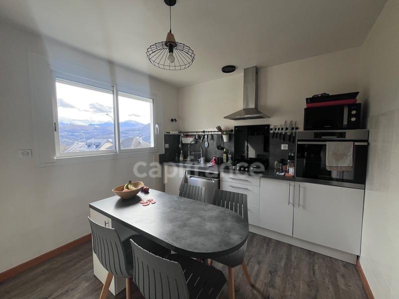 Maison - 133 m² - 6 pièces