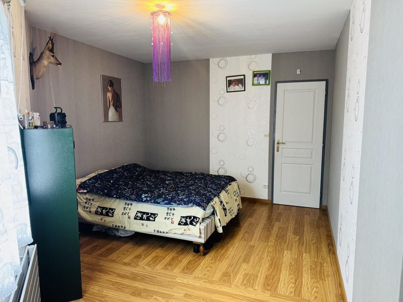 Maison traditionnelle - 142 m² - 5 pièces