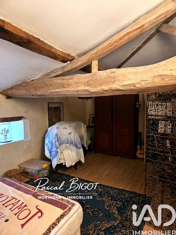 Maison - 122 m² - 4 pièces