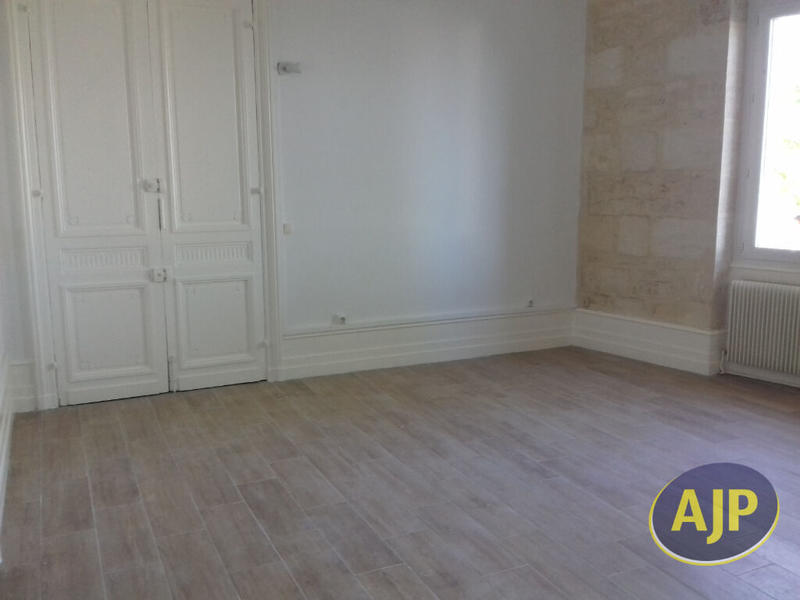 Immeuble - 7 pièces