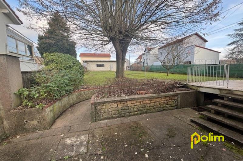 Maison - 95 m² - 5 pièces