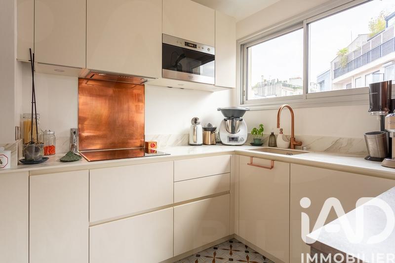 Appartement - 98 m² - 4 pièces