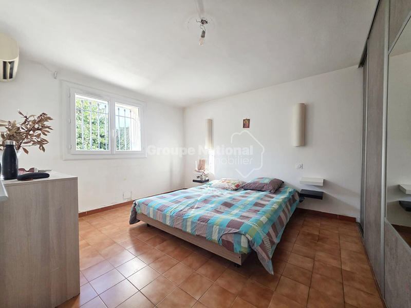 Maison - 208 m² - 6 pièces