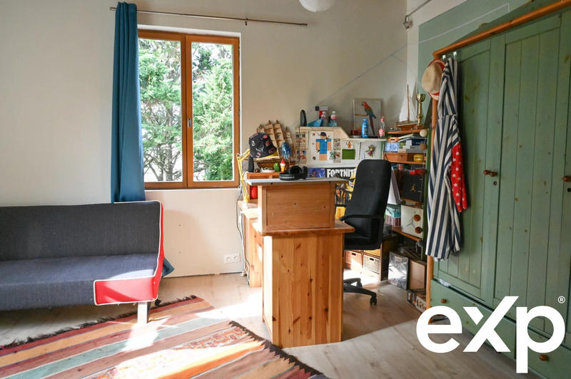 Maison - 143 m² - 7 pièces