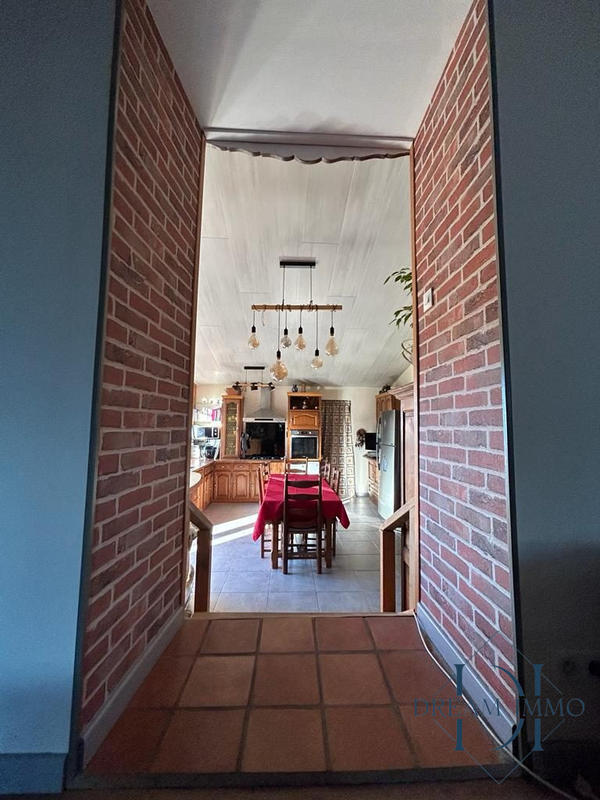 Maison - 135 m² - 6 pièces