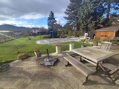 Maison - 158 m² - 6 pièces