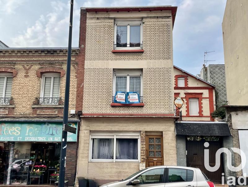 Maison - 95 m² - 4 pièces