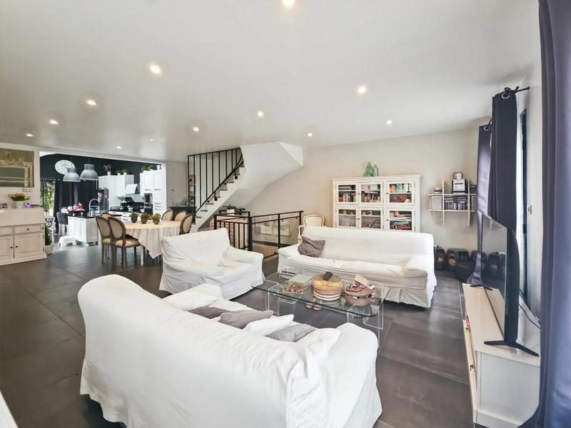 Maison - 120 m² - 4 pièces