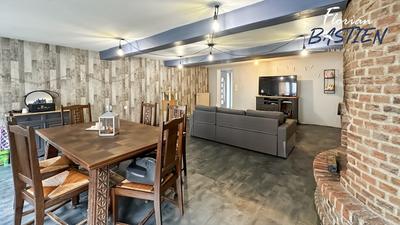 Maison - 158 m² - 5 pièces