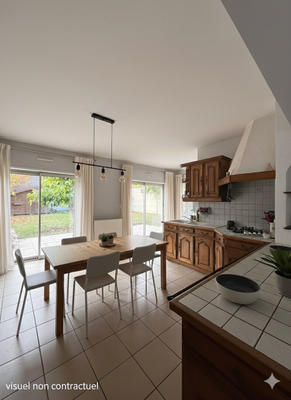 Maison - 180 m² - 7 pièces