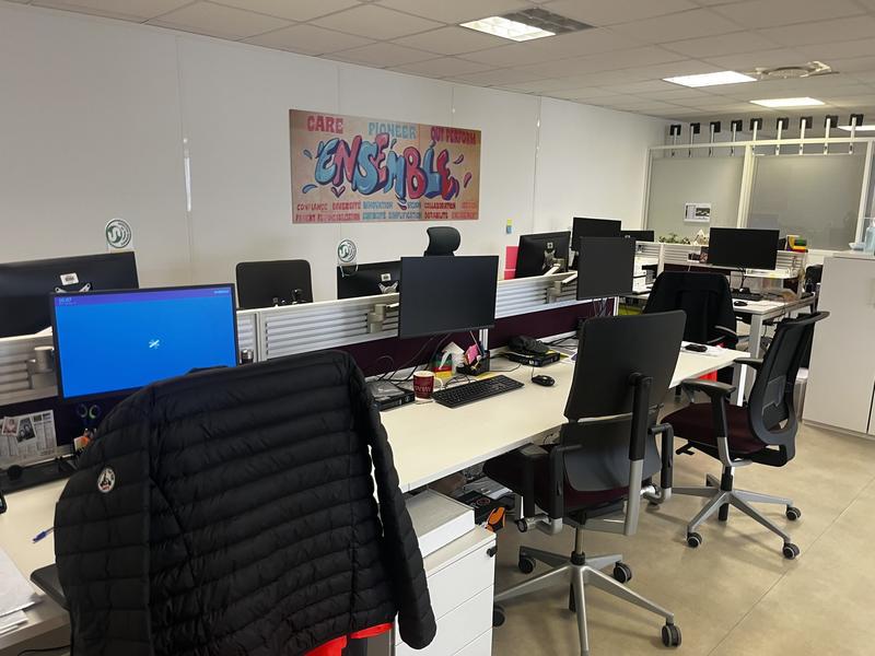 Local d'activités - 417 m²