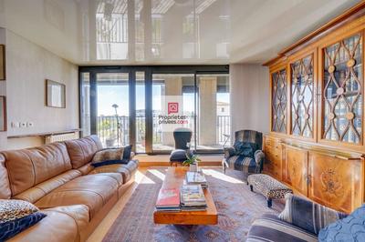 Appartement - 101 m² - 4 pièces