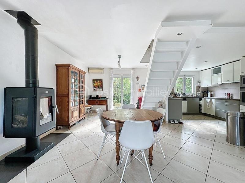 Maison - 130 m² - 6 pièces