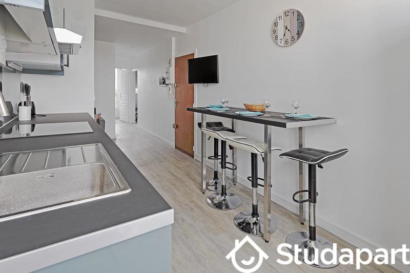 Chambre - 10 m² - 1 pièce