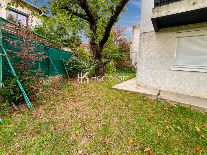 Maison traditionnelle - 180 m² - 6 pièces