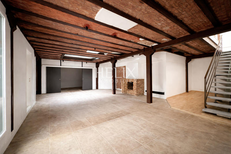 Appartement - 181 m² - 6 pièces