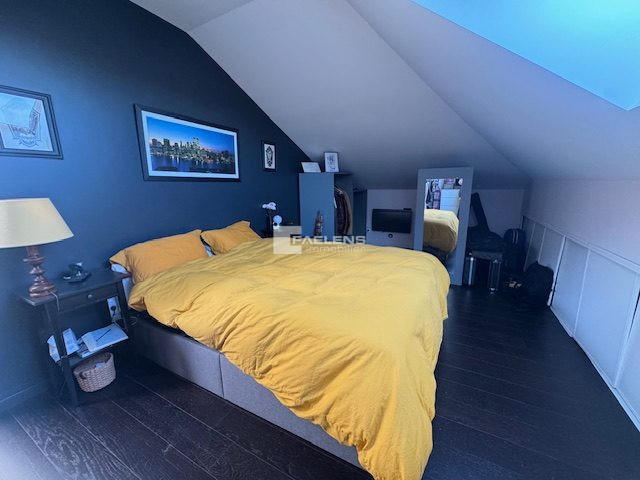 Appartement - 90 m² - 4 pièces