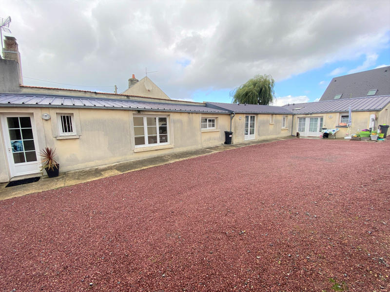 Immeuble - 275 m² - 14 pièces