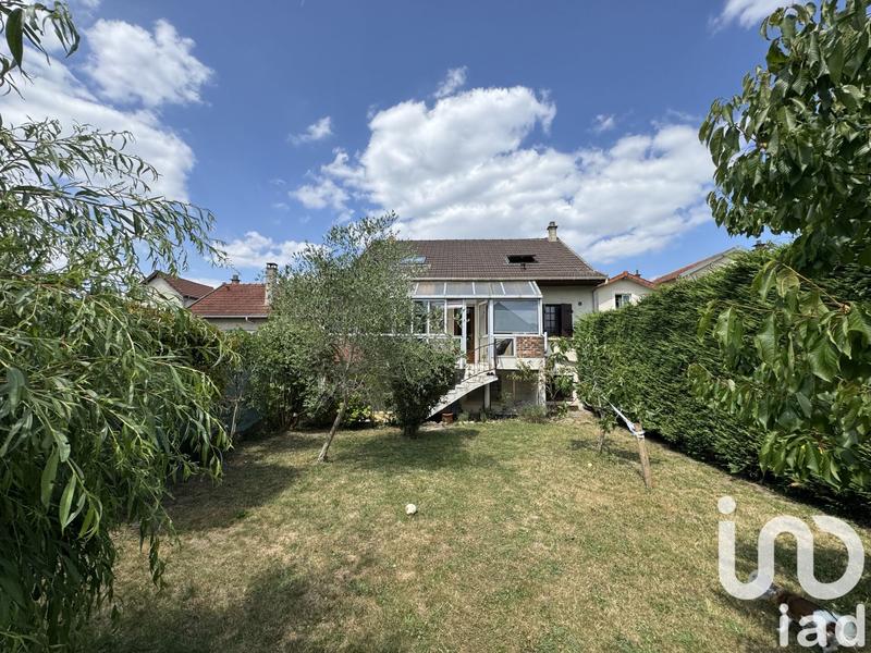 Maison - 170 m² - 6 pièces