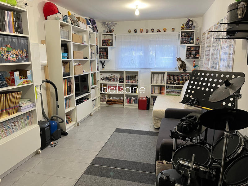 Maison - 95 m² - 4 pièces