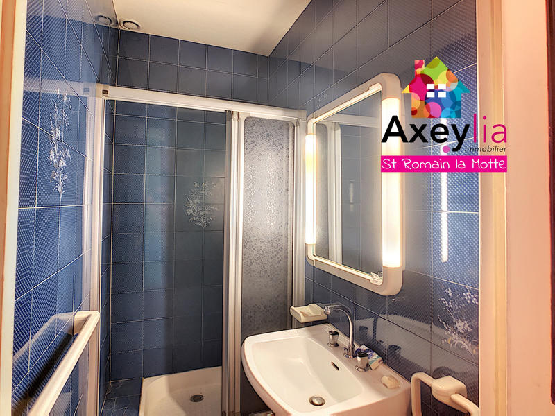 Appartement - 200 m² - 6 pièces