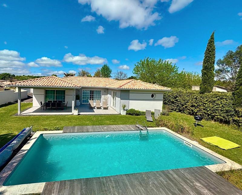 Maison - 138 m² - 5 pièces