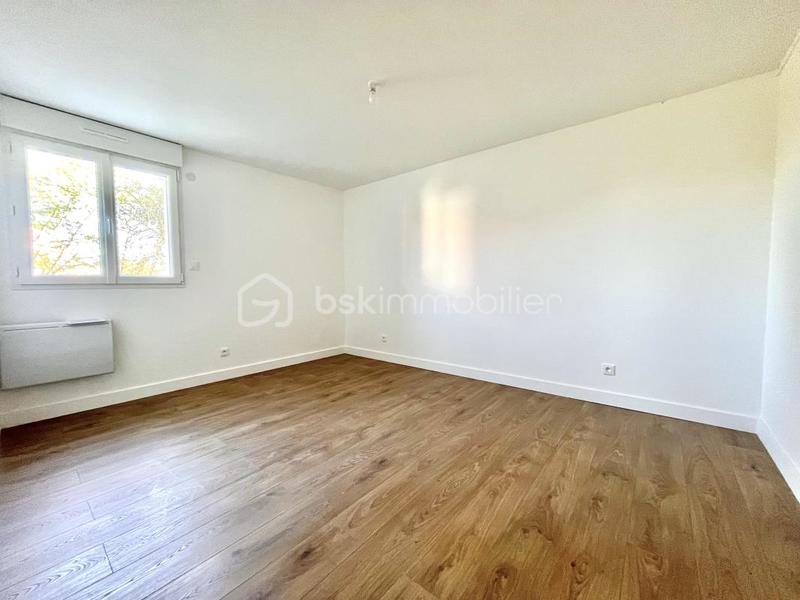 Maison traditionnelle - 179 m² - 7 pièces