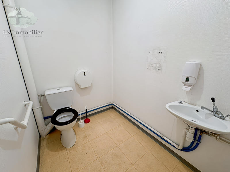 Local commercial - 177 m²