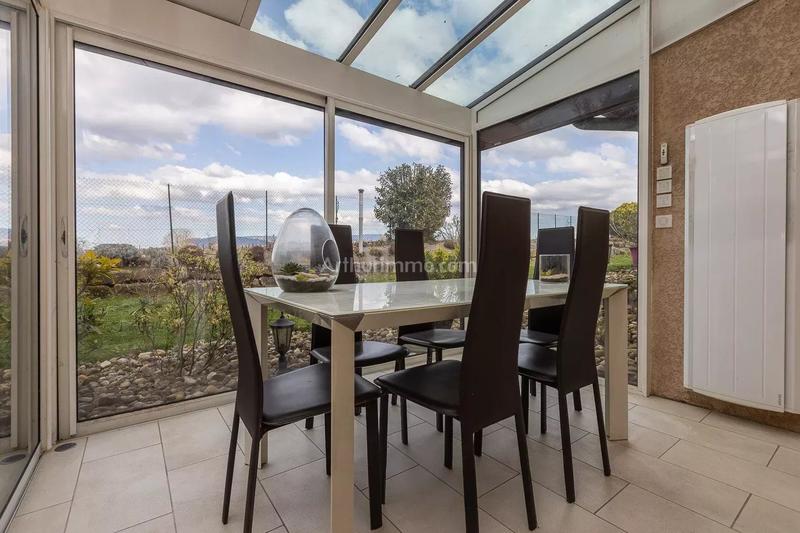 Maison - 167 m² - 6 pièces