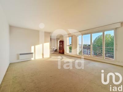 Appartement - 105 m² - 5 pièces