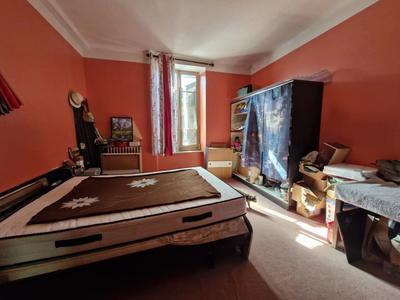 Maison - 244 m² - 6 pièces