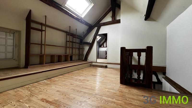 Maison ancienne - 189 m² - 8 pièces