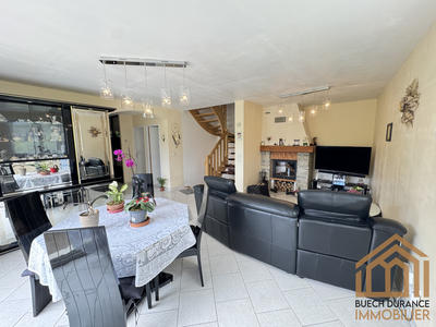 Maison - 86 m² - 4 pièces