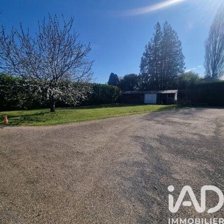 Maison - 238 m² - 8 pièces