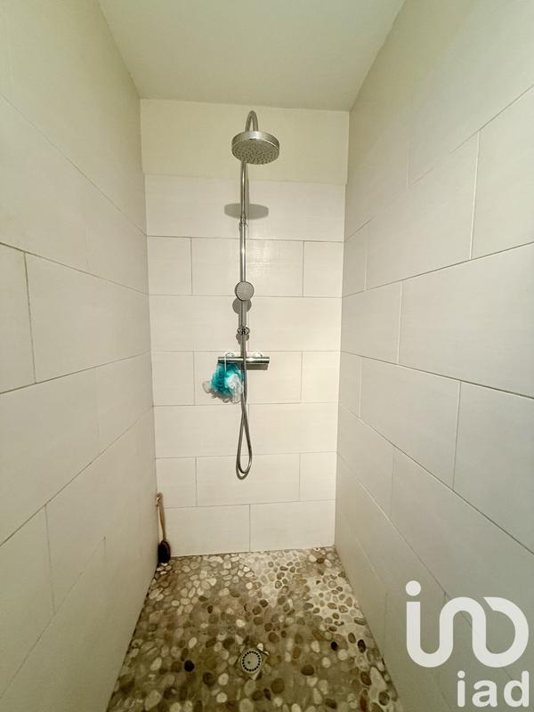 Maison - 250 m² - 10 pièces