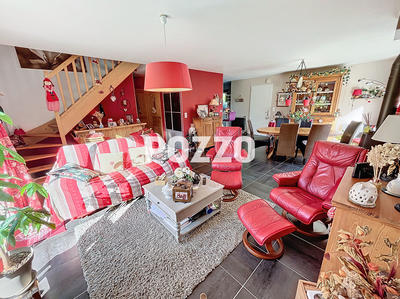 Maison - 113 m² - 5 pièces