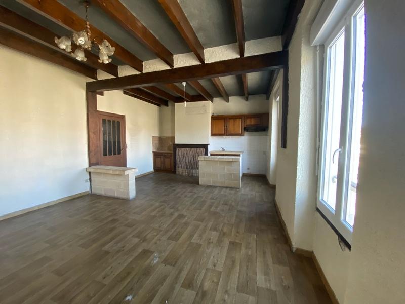 Immeuble - 95 m² - 7 pièces