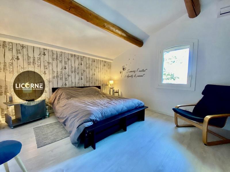 Villa - 195 m² - 7 pièces