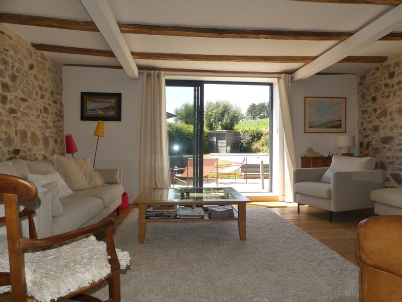 Maison - 202 m² - 6 pièces